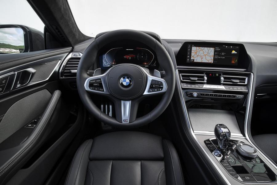 Торпедо BMW M850i xDrive Carbon Package (G15) 2018 года  (WW) (фото 97 из 287)
